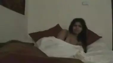 Srilankan Babe Fucking Hard With Her Boyfriend.