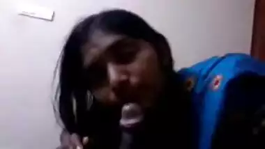 Indian wife sucking her mans cock.