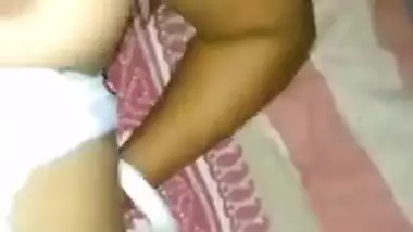 Horny Desi beauty sex with her boyfriend for the 1st time