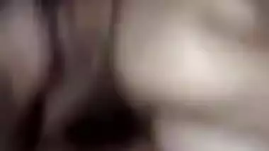 Sri Lankan Horny Couple Fucking On Bed