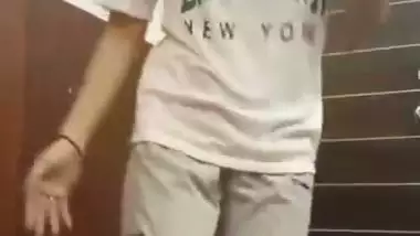 Horny maal stripping to nude show viral video call