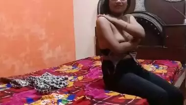 Homemade Desi XXX porn video