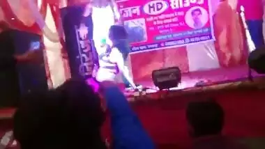 Indian Record Dance Video Pussy Licking On Stage