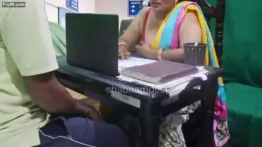 Erectile Dysfunction indian man seduce by indian hot lady doctor and fuck while he wants to get treatment XXX porn In hi