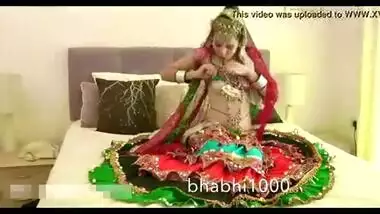 Gujju girl wants to tease her lover with her nice boobs