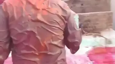 3 Guys pressing boobs of a desi girl during holi