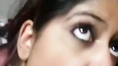 Today Exclusive- Super Hot Look Nri Girl Gives Nice Blowjob To Lover