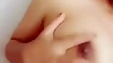 Bengali big boobs GF topless seduction viral MMS