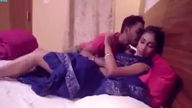 Li Ya And Desi Bhabhi In Ne Mera Lund Muh Me Or Apni Chudai Karbayi