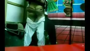 Indian sex videos of young village bhabhi