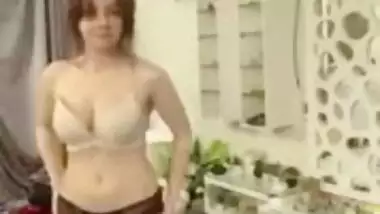 Mani Korada Nude Fuck Desi Milf Indian Bhabhi Bouncing Boobs