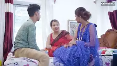 Desi Indian husband teaches you how to satisfy two desi wives at the same time ( Full Threesome Movie )