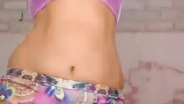 Curvy Desi Girl Showing All