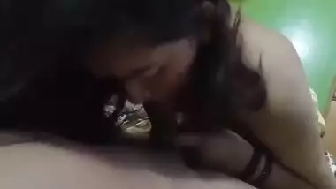 Punjabi Hot Girl Giving Blowjob