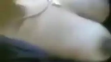 Hot Mallu Girl Showing Boobs In Bus