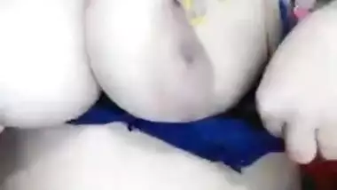 Desi Village big boobs aunty live on tango