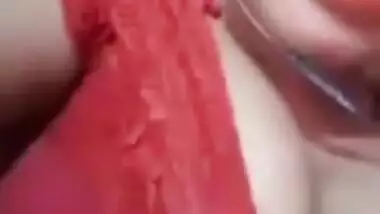 Bangladeshi Singer Mithun Pardeshi Showing Boobs On VideoCall