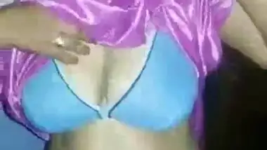 Pressing Boobs Of Sexy Delhi Bhabhi