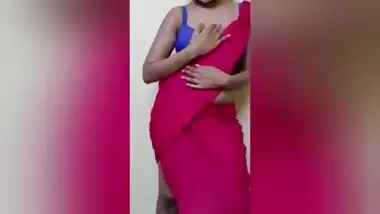 Indian Hot Boobs Aunty desi video Indian girl