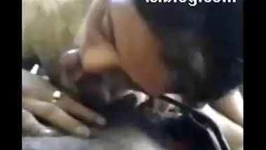 indian naukrani blowjob