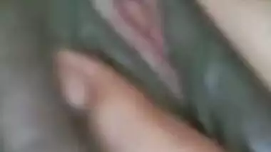 Horny Bhabi Pussy Fingering