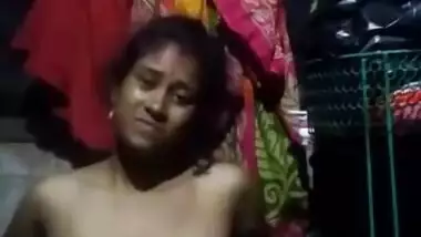 Desi Village Bhabhi Shows Nude Body Part 2