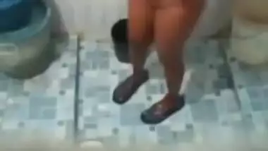 South Indian Girl Hidden Cam Bath