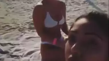 Desi hot girl sea beach