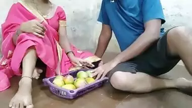 Indian poor girl selling a mango and hard fucking 