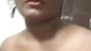 Village slut nude selfie MMS sex video