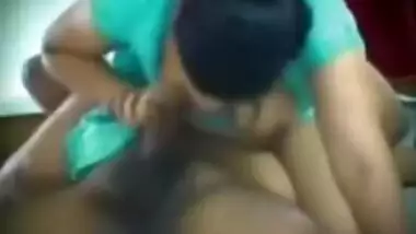 Aunty pussy licked