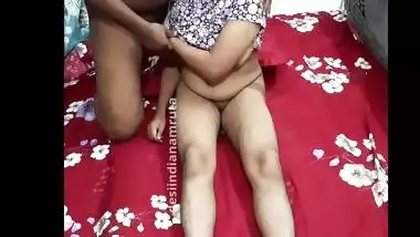 Amruta Indian Desi Hot Boob Bhabhi Gets Tight Wet Pussy Finger, Boob Press By Her Boyfriend And Does Hand Job