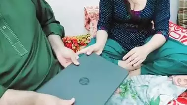 Indian Young Girl Big Boobs Milk Drinking By Laptop Repairing Man Than Fucked In Ass With Hindi Audio