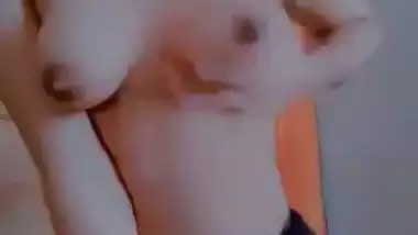 Hottest desi girl nude viral small boobs showing