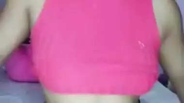 XXX Lankan wife vigorously exposes small tits for Desi webcam fans
