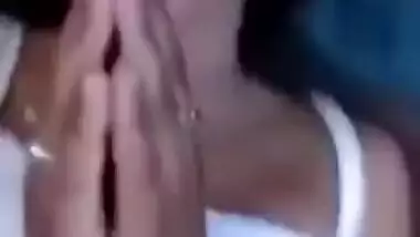 Tamil sex movie of a skinny gal having sex for the 1st time