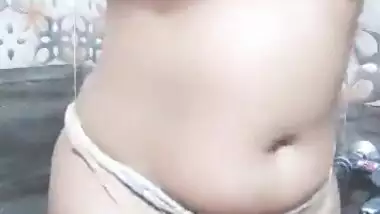 Desi sexy big boobs bhabhi