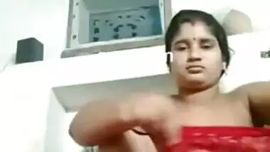 Village Ki Bhabhi - Naked Dressing Video