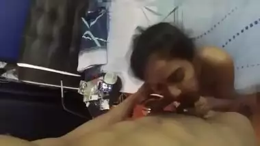 Boner makes the small-tittied Desi girlfriend moan after XXX sucking