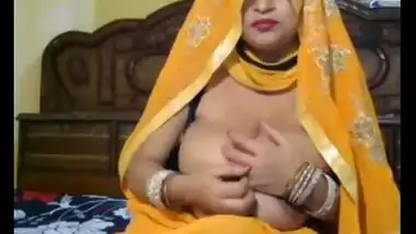Big boobs busty desi milf webcam