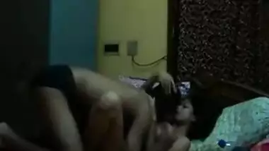 Sexy Young Desi Indian Wife Passionate Oral Sex With Husband