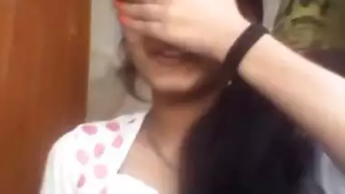 Young Indian shows her tits