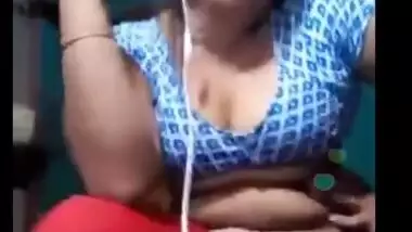 big navel aunty video chat