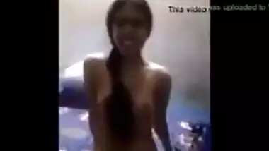 Desi Punjabi gal naked sex show MMS video