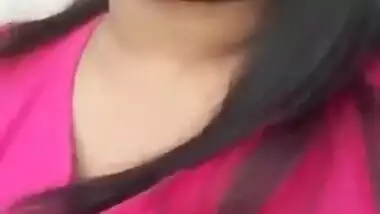 Desi Bhabhi Open Air Fingering