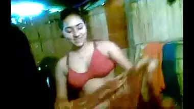 Indian Village Girl Getting Naked For Boyfriend On Camera
