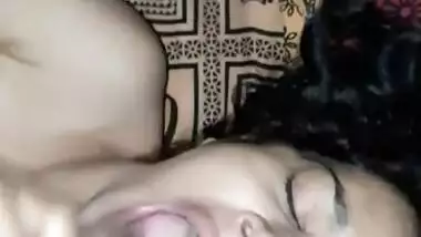 Indian big cock blowjob sex video with wife