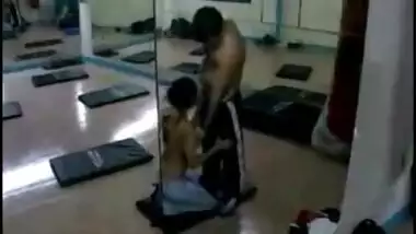 daring man has sex with trainer in the gym...