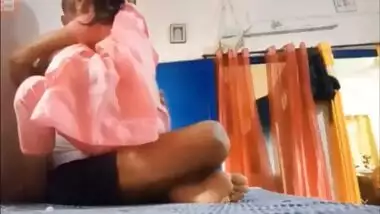 Servant Guy Fucking Hot Bhabhi Watching TV