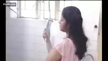 Bangladeshi Bath Show